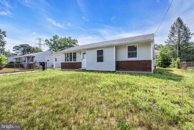 27 S CLUB RD, Pine Hill, NJ 08021