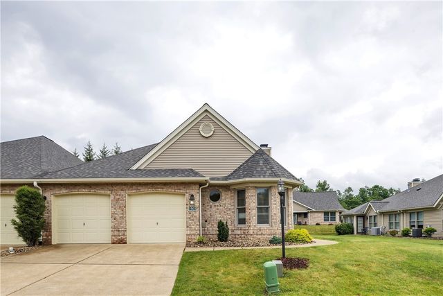 1903 Hunt Club Drive, Hempfield Twp, PA 15601