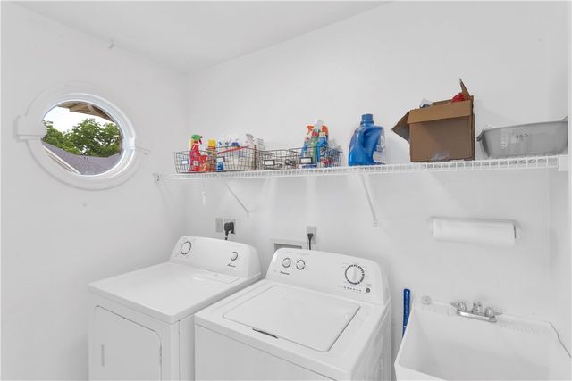 1903 Hunt Club Drive, Hempfield Twp, PA 15601
