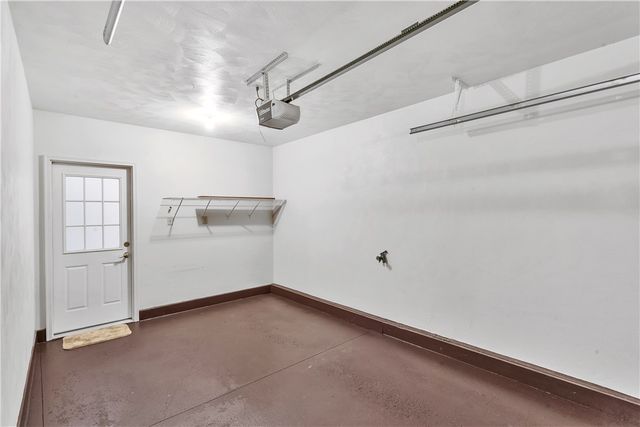 1903 Hunt Club Drive, Hempfield Twp, PA 15601
