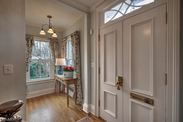 160 S Finley Ave, Bernards Twp., NJ 07920