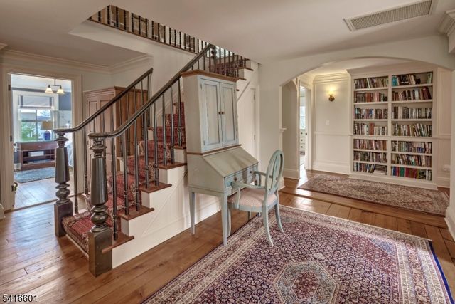 160 S Finley Ave, Bernards Twp., NJ 07920
