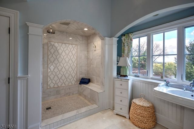 160 S Finley Ave, Bernards Twp., NJ 07920