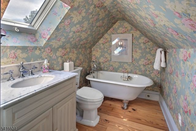160 S Finley Ave, Bernards Twp., NJ 07920