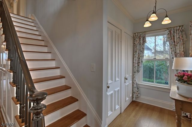 160 S Finley Ave, Bernards Twp., NJ 07920