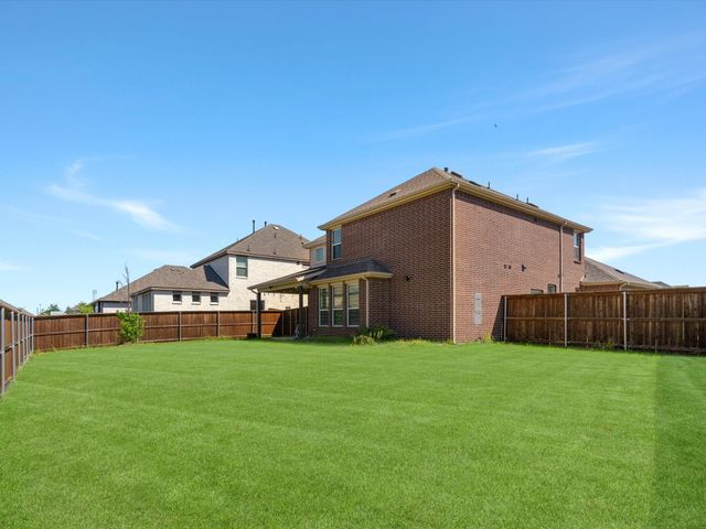 803 Brenda Drive, Mansfield, TX 76063