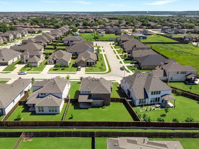 803 Brenda Drive, Mansfield, TX 76063