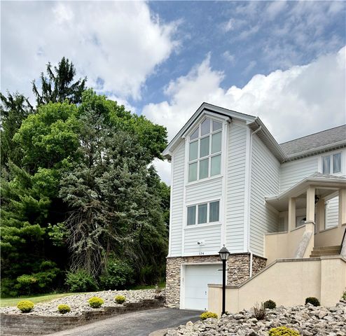 134 St Thomas Dr, Patterson Twp, PA 15010