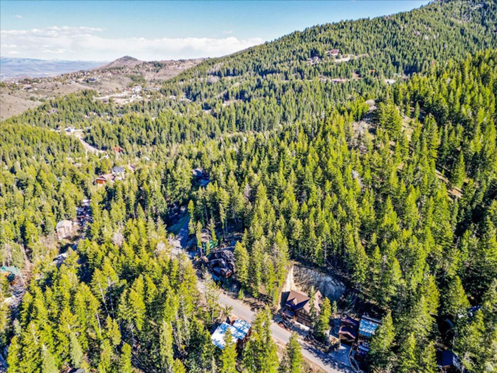 Image 16 of property listing at 465 UPPER EVERGREEN DR # 94, Park City, UT 84098