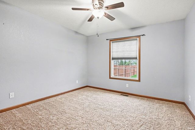 4028 N Aspen Drive, Warsaw, IN 46582