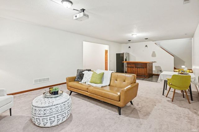 4028 N Aspen Drive, Warsaw, IN 46582