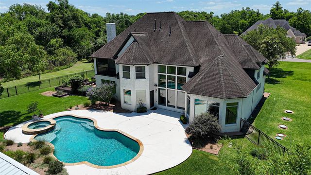 3939 Ramble Creek Drive, Missouri City, TX 77459