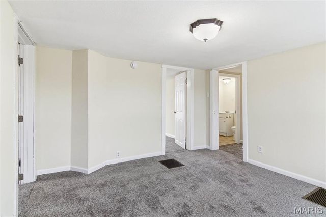 534 Poplar Street, Highland, IL 62249