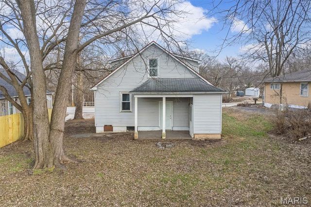 534 Poplar Street, Highland, IL 62249