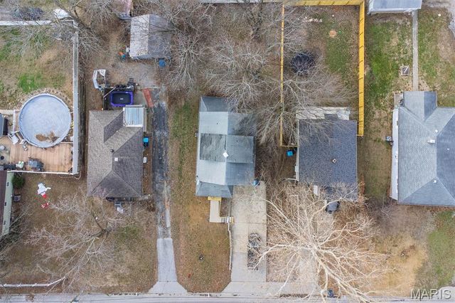 534 Poplar Street, Highland, IL 62249