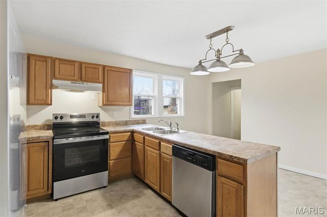 534 Poplar Street, Highland, IL 62249