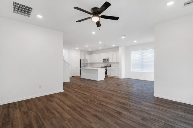 5307 Sleepy Fox Lane, Richmond, TX 77469