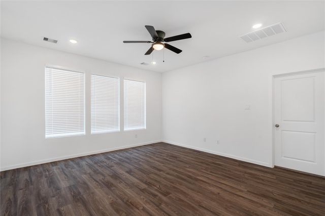 5307 Sleepy Fox Lane, Richmond, TX 77469