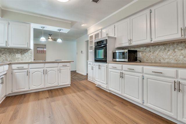 3712 Stafford Street, Irving, TX 75062