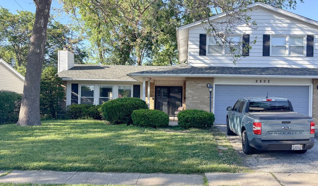 2802 Cherrywood Place, Hazel Crest, IL 60429