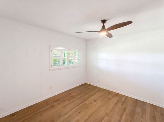 421 N 3rd Street, Jacksboro, TX 76458
