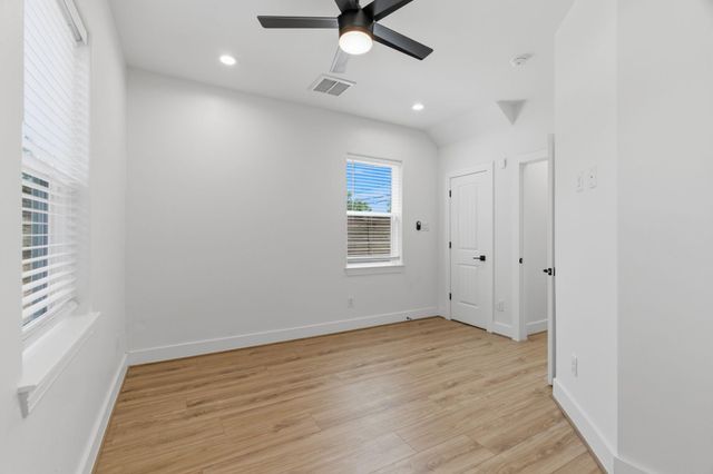 2213 Roberts Street, Houston, TX 77004