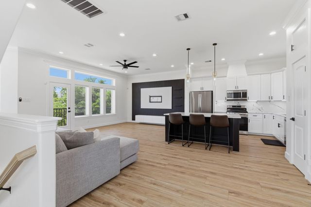 2213 Roberts Street, Houston, TX 77004
