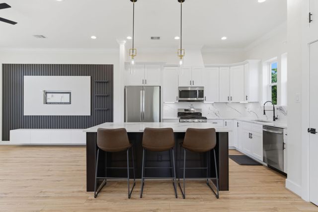 2213 Roberts Street, Houston, TX 77004