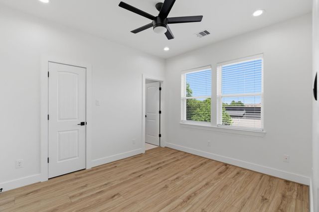 2213 Roberts Street, Houston, TX 77004