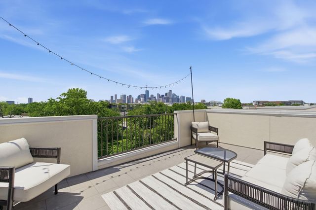 2213 Roberts Street, Houston, TX 77004