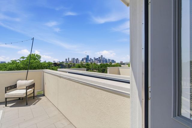 2213 Roberts Street, Houston, TX 77004