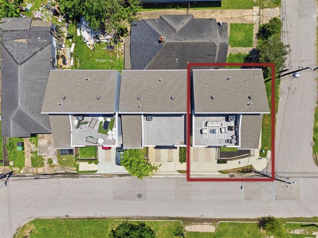 2213 Roberts Street, Houston, TX 77004