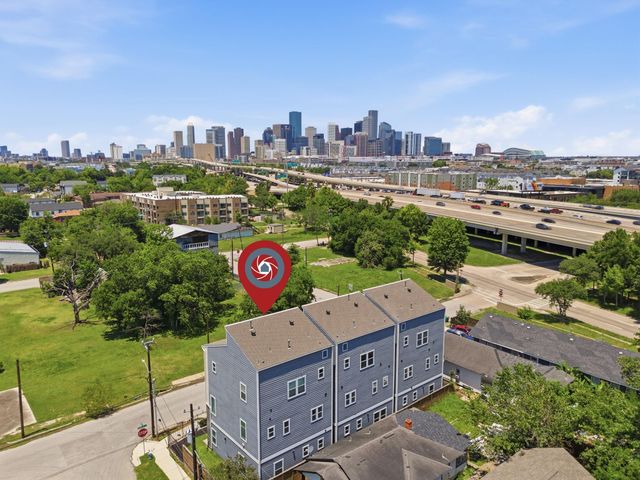 2213 Roberts Street, Houston, TX 77004