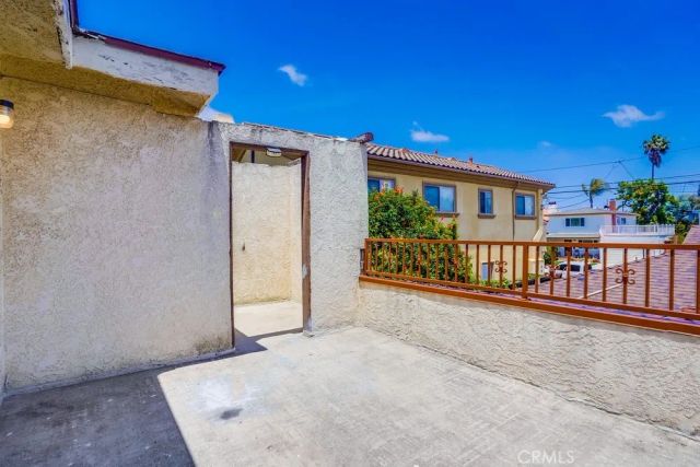 1307 Mackay Lane, Redondo Beach, CA 90278