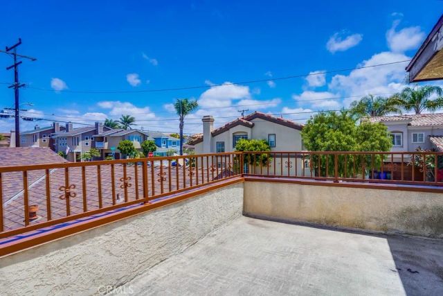 1307 Mackay Lane, Redondo Beach, CA 90278
