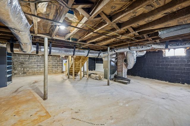 223 Davis Ave, Columbia, TN 38401