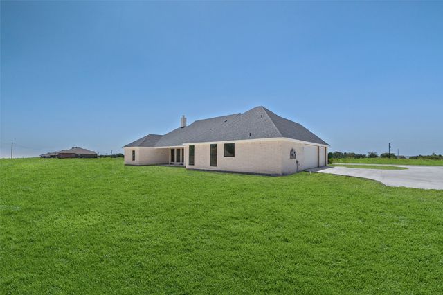 1040 Dove Hill Branch Road, Weatherford, TX 76088