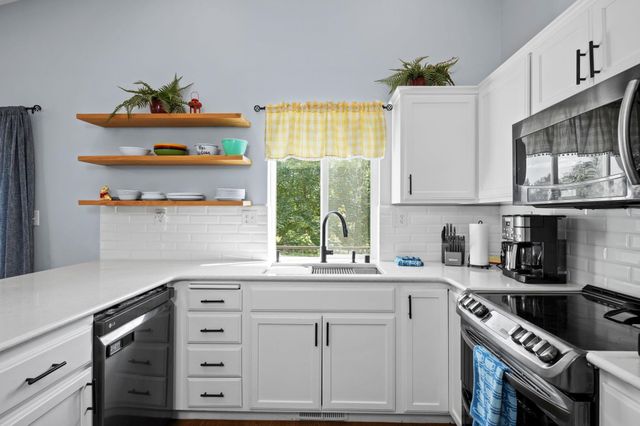 14706 E Queen Ave, Spokane Valley, WA 99216