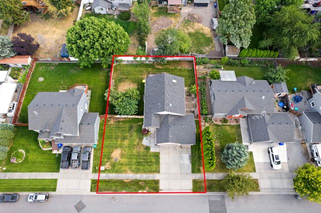 14706 E Queen Ave, Spokane Valley, WA 99216