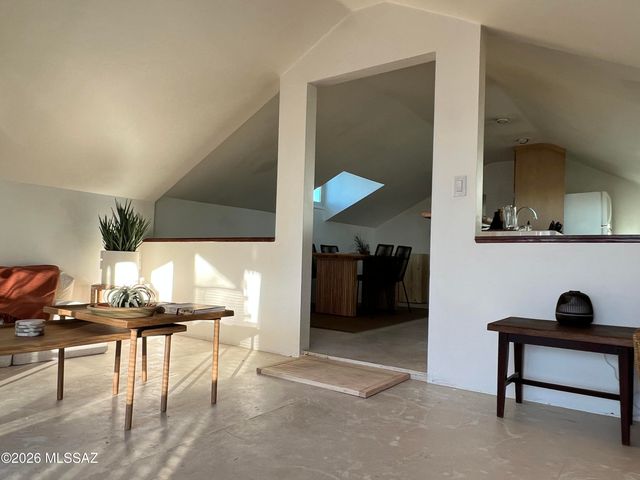 570 S Main Avenue, Tucson, AZ 85701