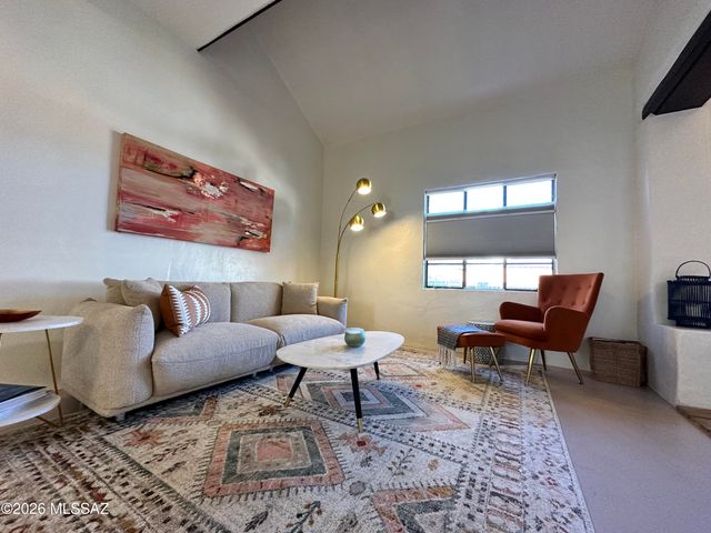 570 S Main Avenue, Tucson, AZ 85701