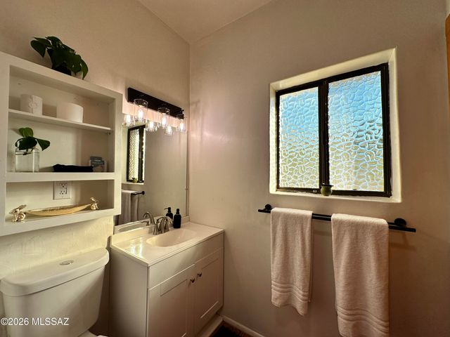 570 S Main Avenue, Tucson, AZ 85701