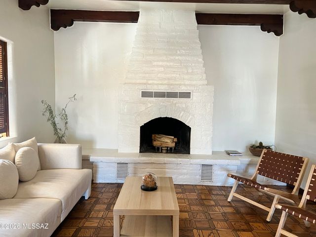 570 S Main Avenue, Tucson, AZ 85701