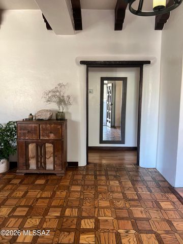 570 S Main Avenue, Tucson, AZ 85701