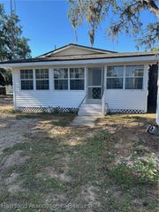 917 W Ruth Street, Avon Park, FL 33825