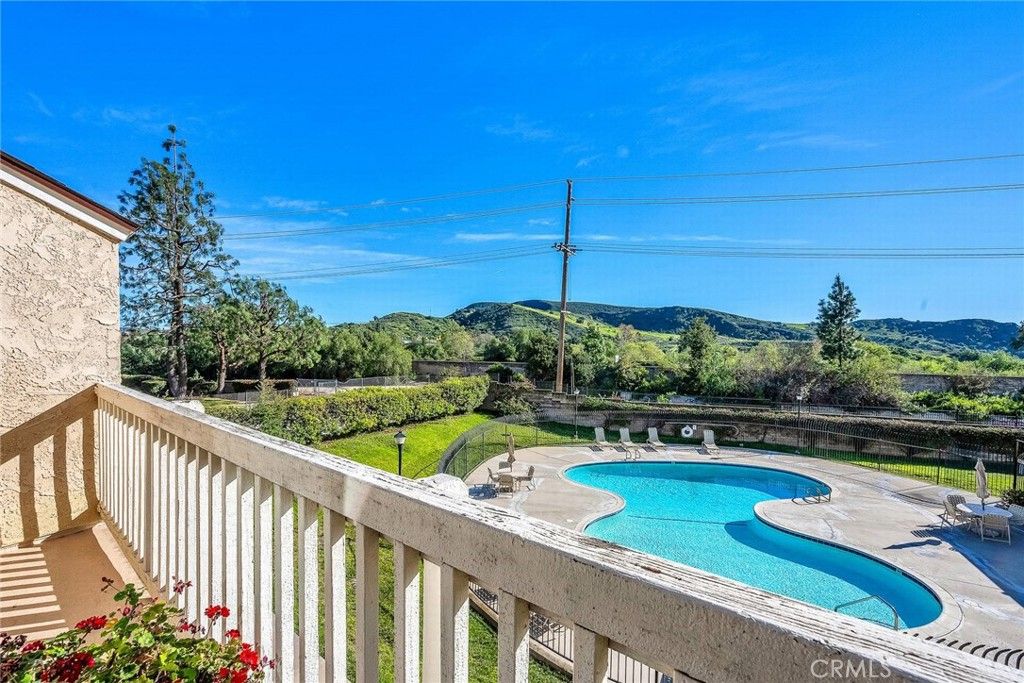 Image 17 of property listing at 6440 Marquette D, Moorpark, CA 93021