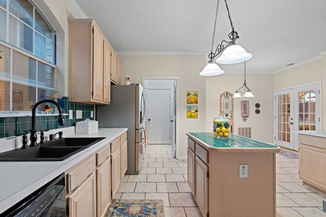 905 Whitman Circle, Allen, TX 75002