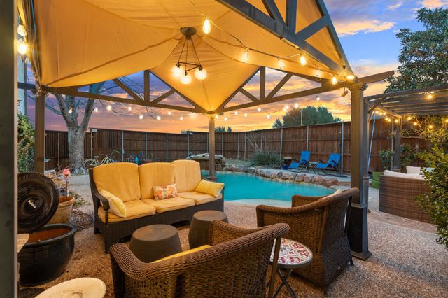 905 Whitman Circle, Allen, TX 75002