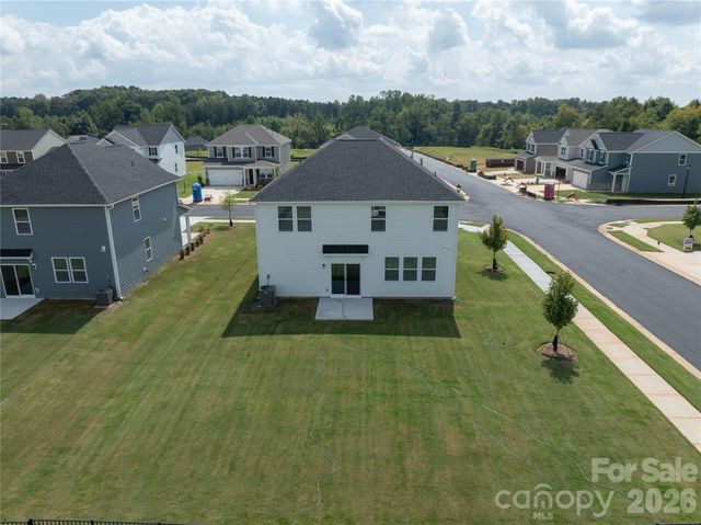 535 Larragan Drive, Denver, NC 28037