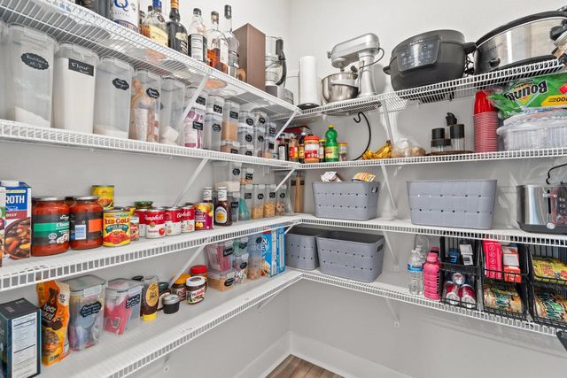 9644 S Bergamont DRIVE, Franklin, WI 53132